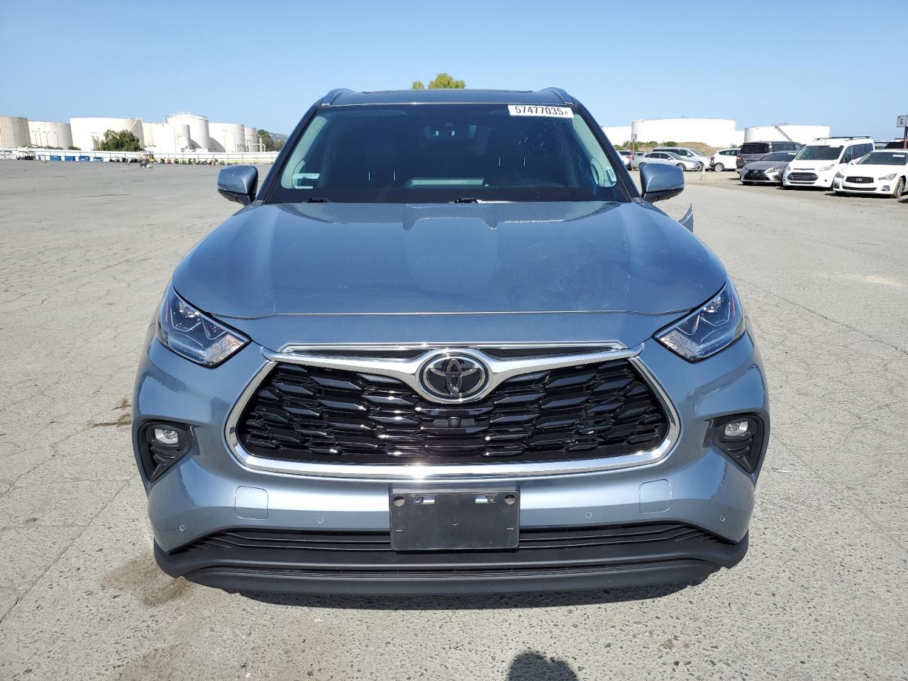 2022 Toyota Highlander Limited - Фото 5
