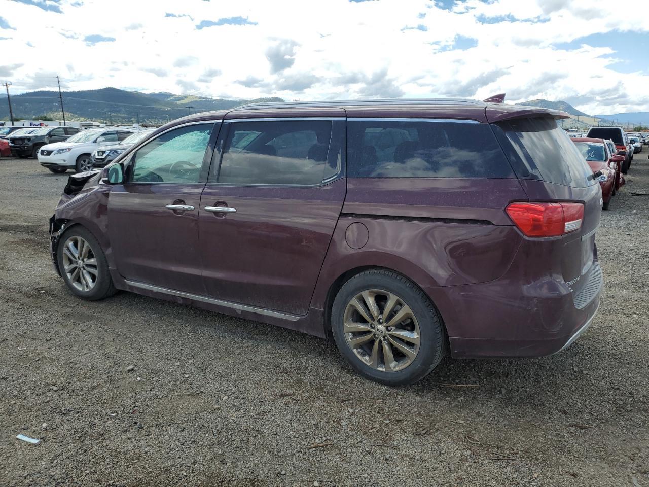 2018 Kia Sedona Sxl - Image 2