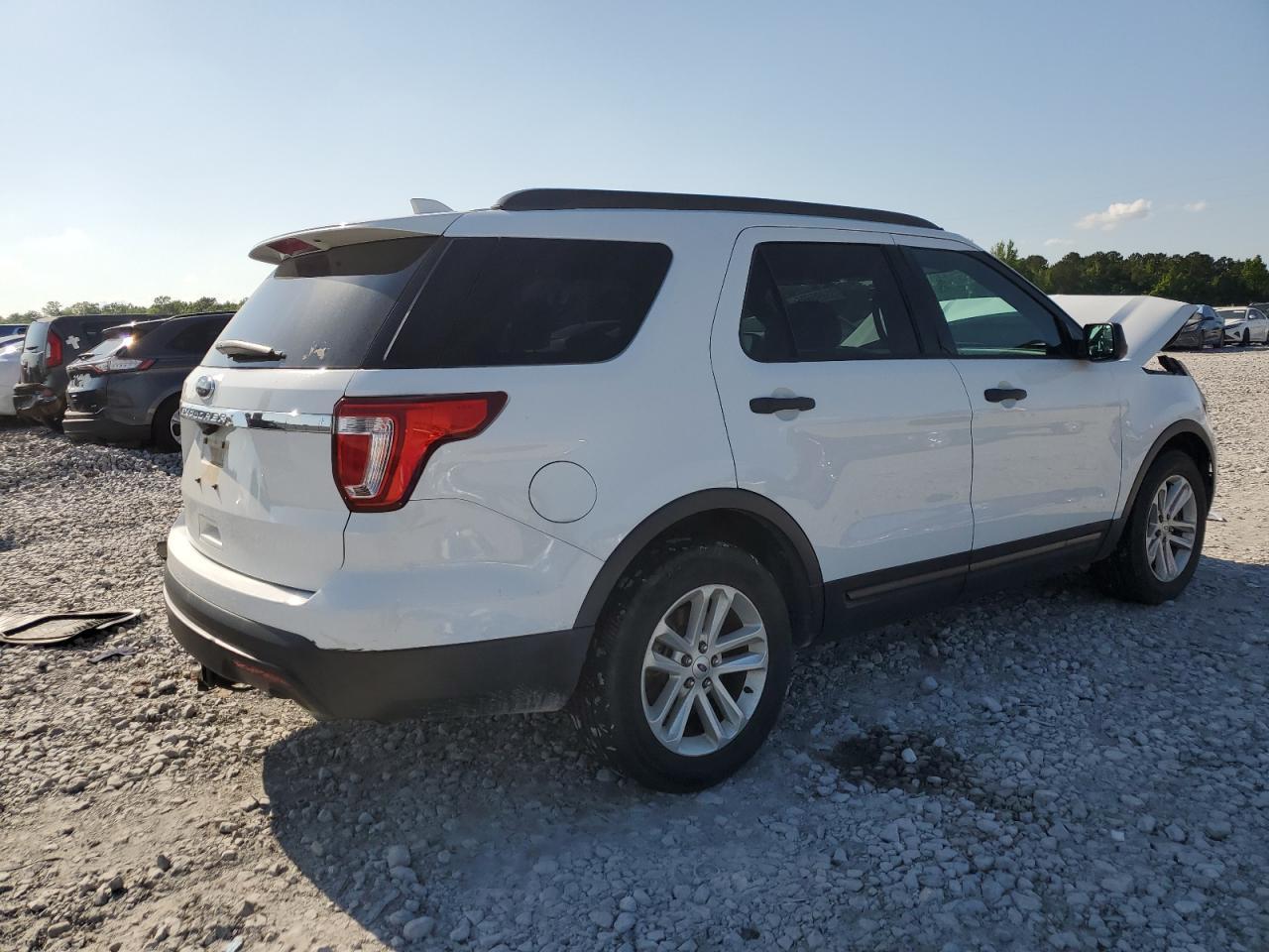 2017 Ford Explorer - Фото 3