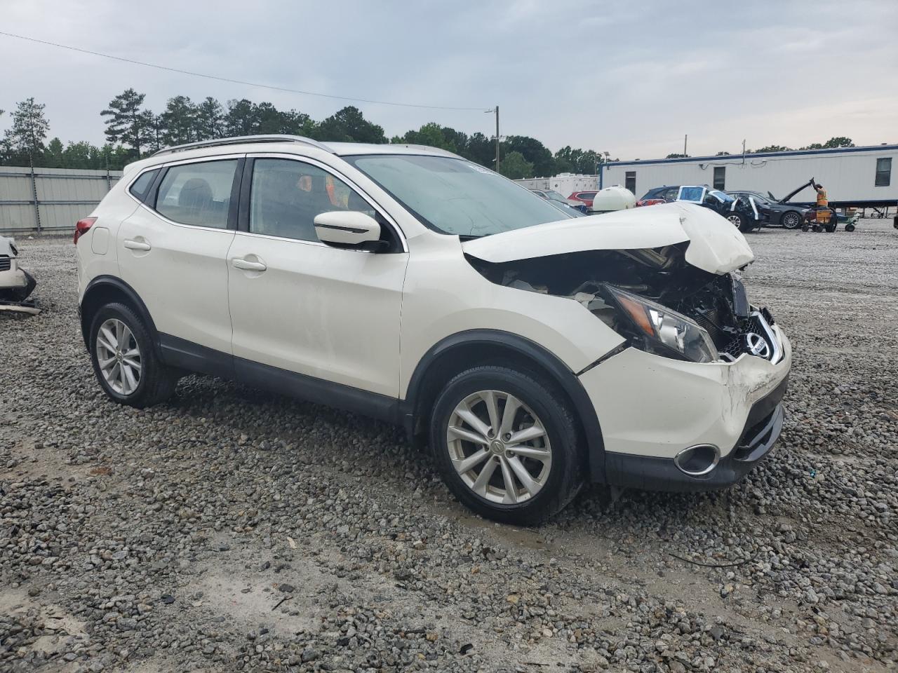 2017 Nissan Rogue Sport S - Фото 4
