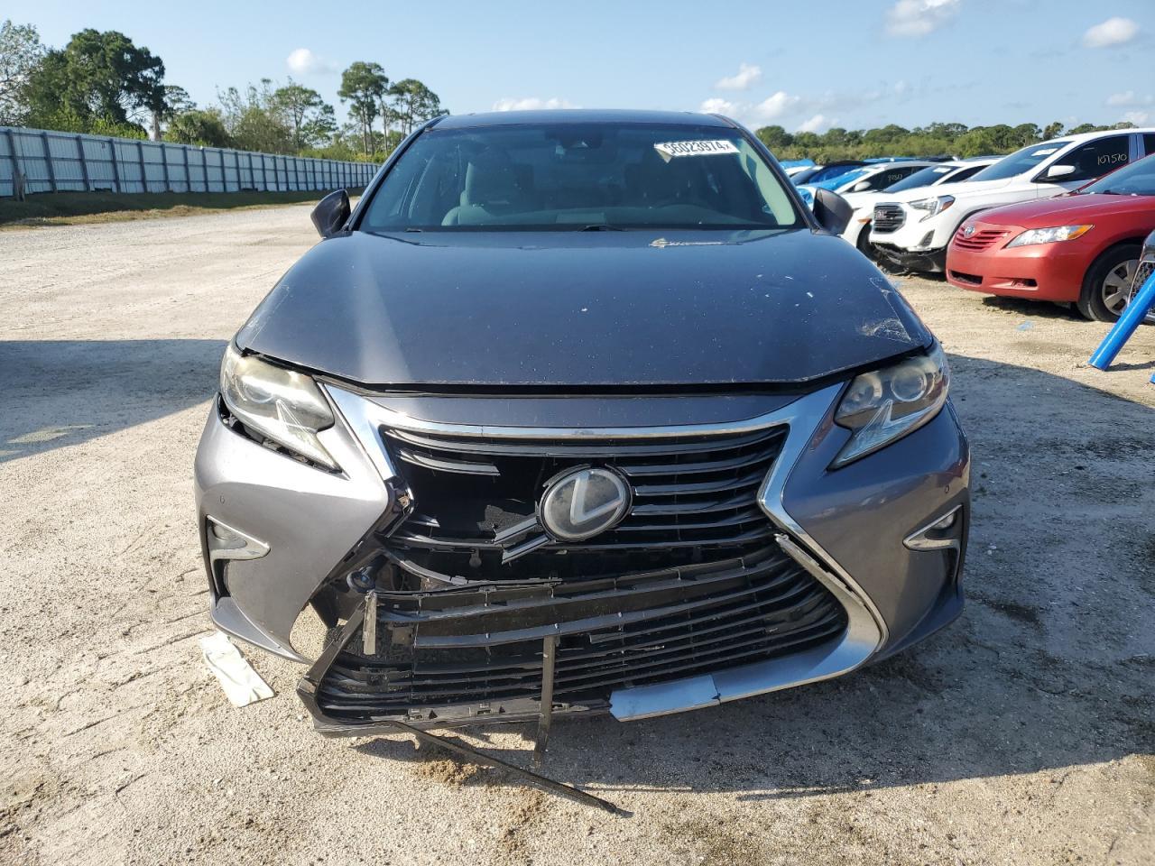 2016 Lexus Es 350 - Фото 5