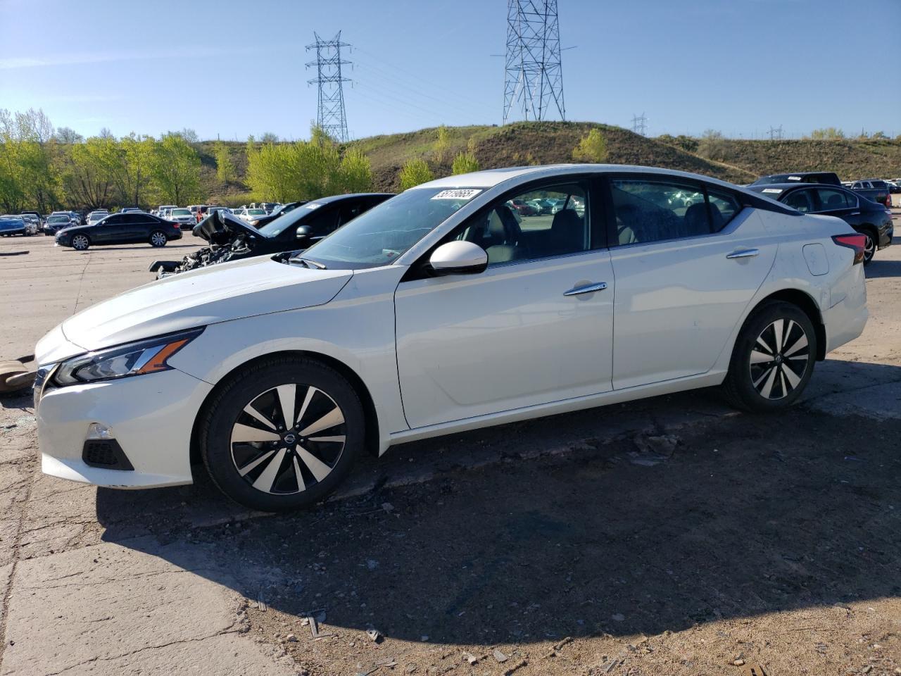 2022 Nissan Altima Sv