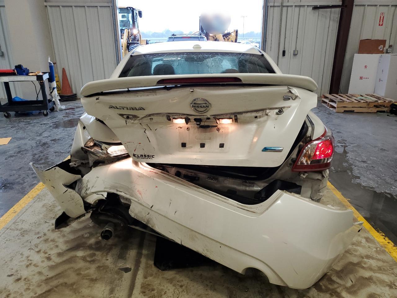 2013 Nissan Altima 2.5 - Фото 6