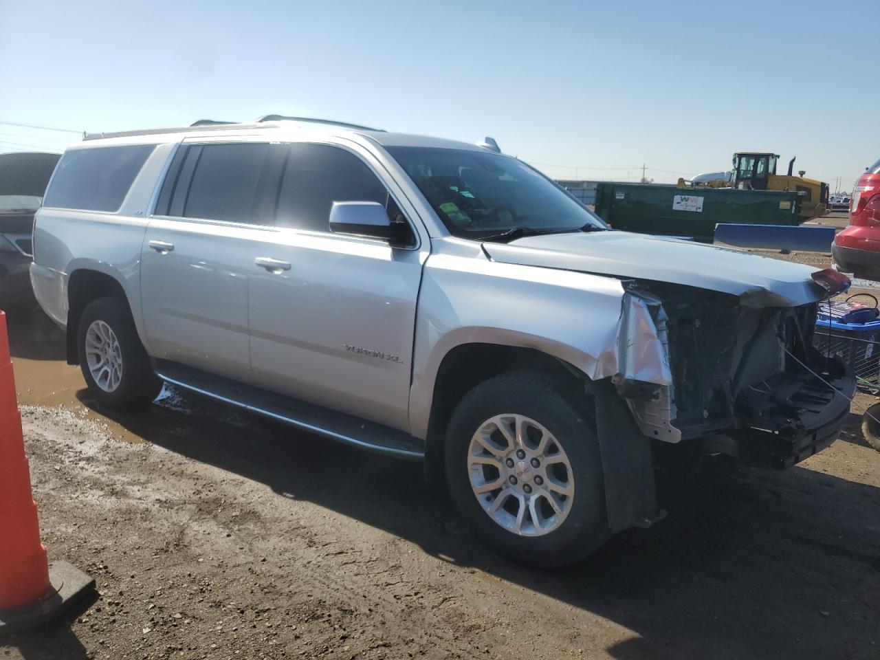 2017 GMC Yukon Xl K1500 Slt - Фото 4