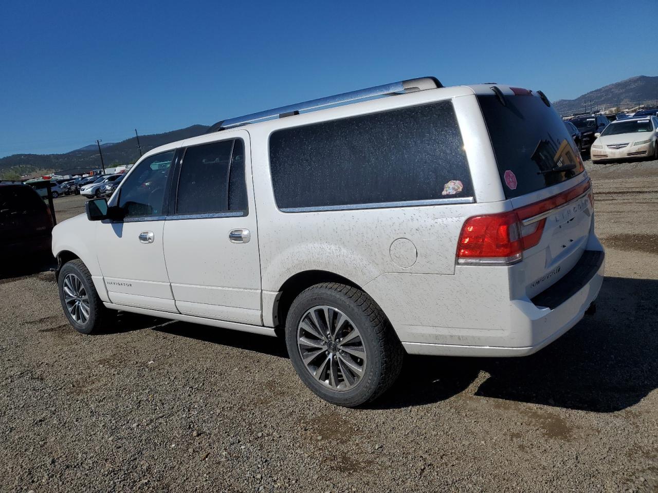 2017 Lincoln Navigator L Select - Image 2