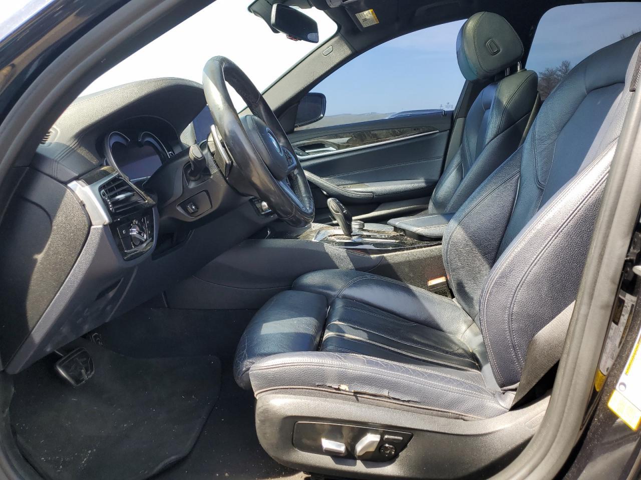 2018 BMW 530 I - Фото 7