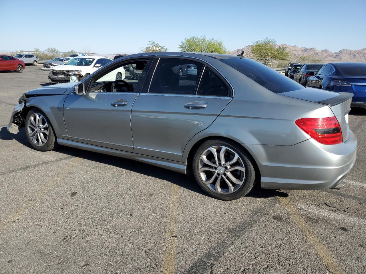 2014 Mercedes-Benz C 250 - Фото 2