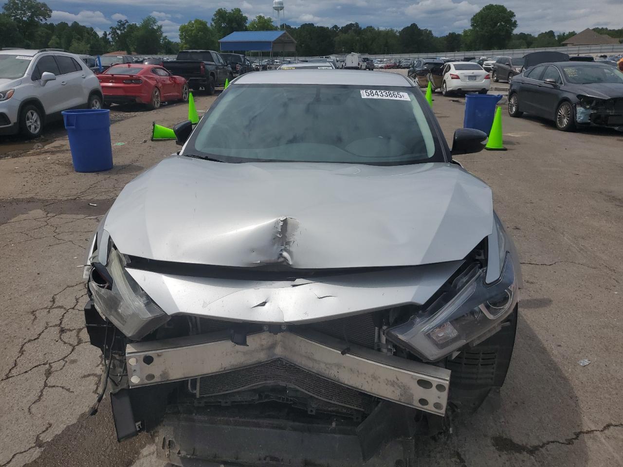 2017 Nissan Maxima 3.5S - Image 5