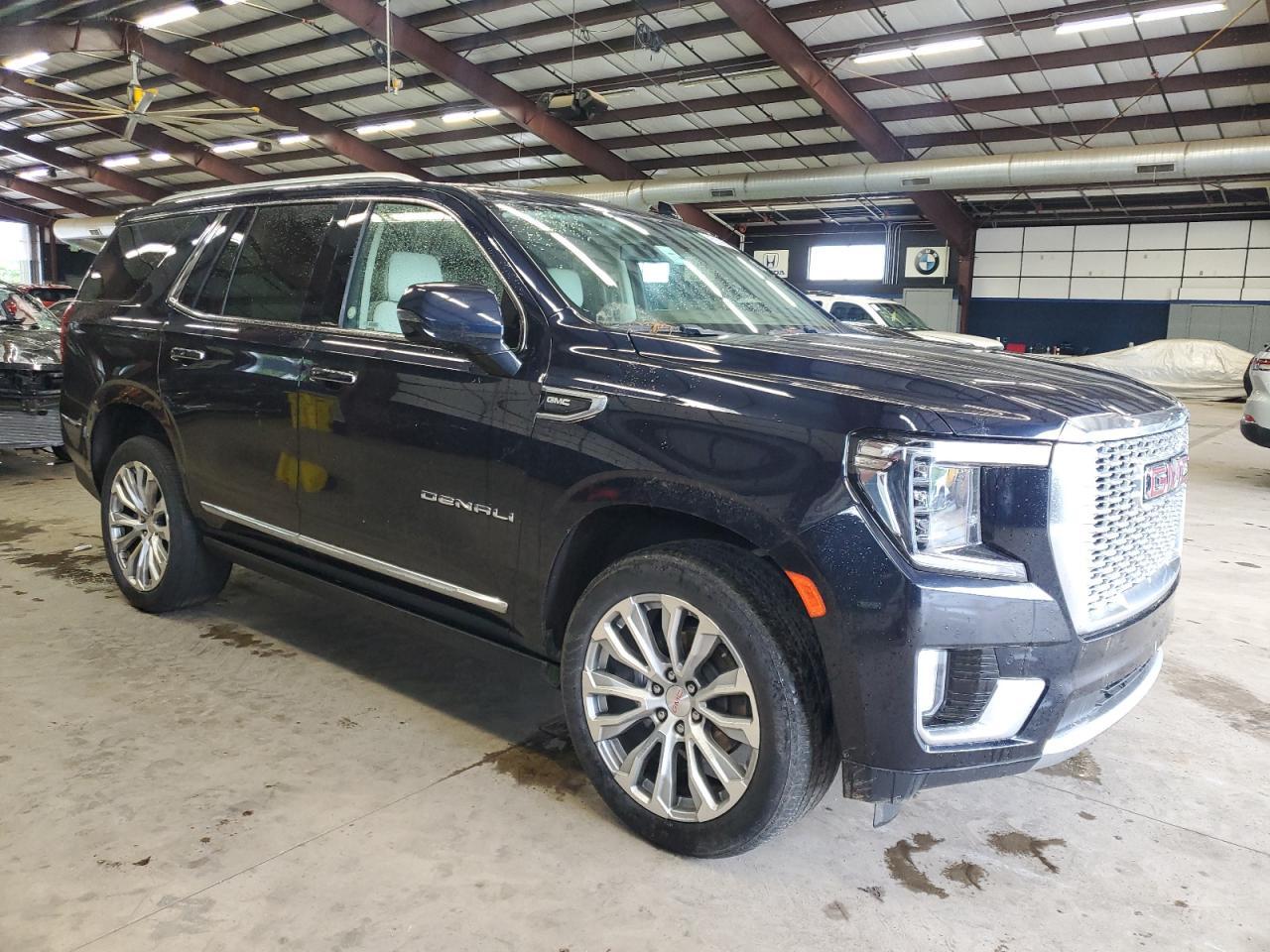 2023 GMC Yukon Denali - Фото 4