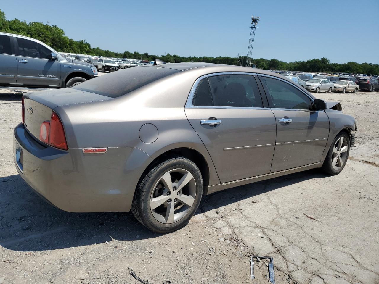 2012 Chevrolet Malibu 1Lt - Фото 3