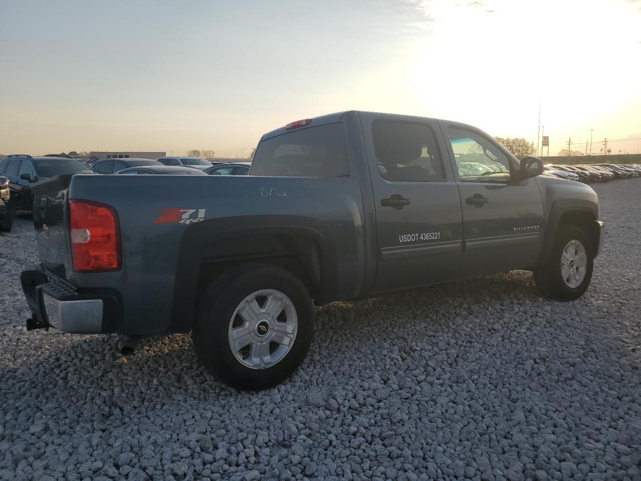 2012 Chevrolet Silverado K1500 Lt - Image 3