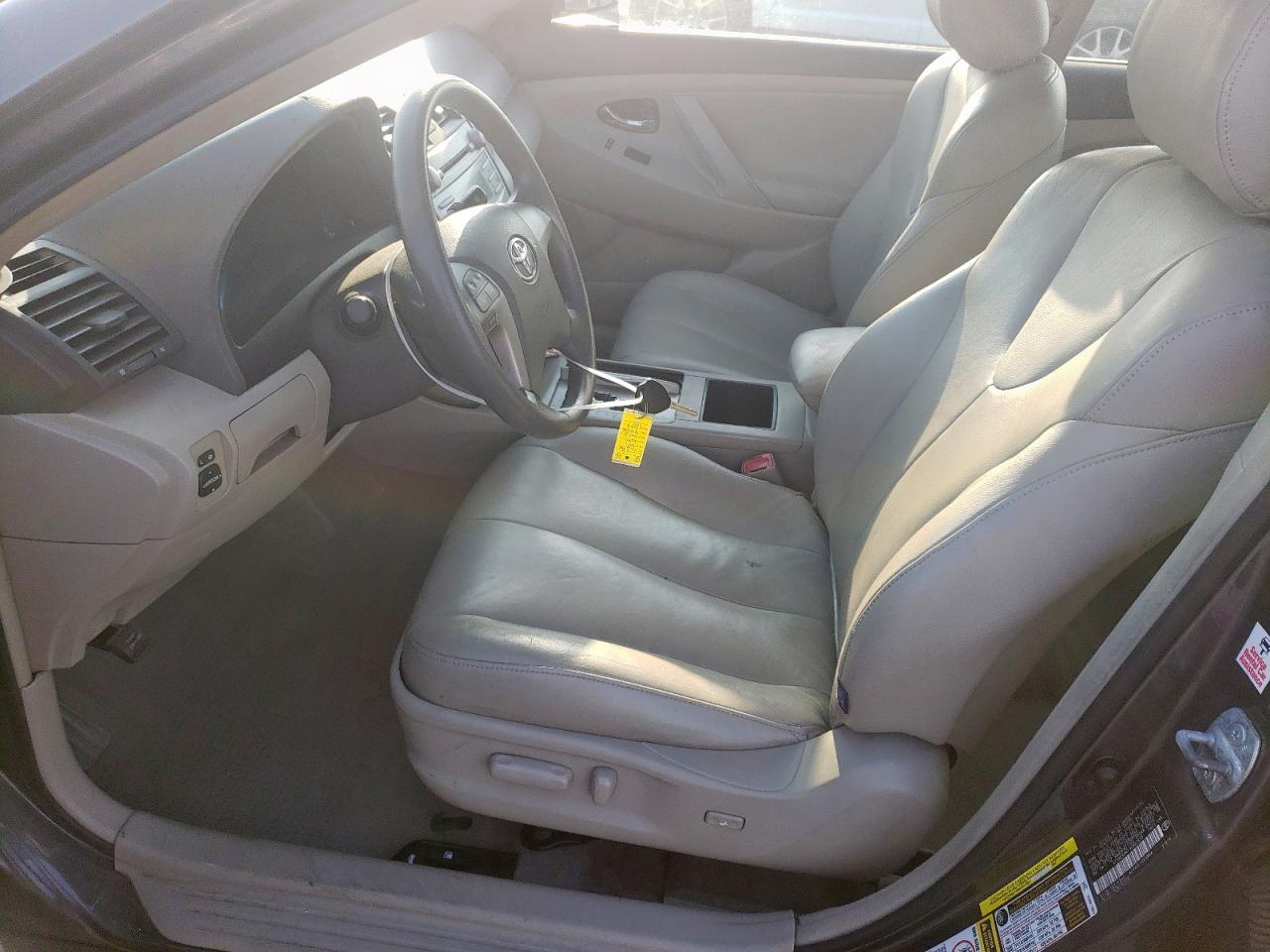 2009 Toyota Camry Base - Image 7