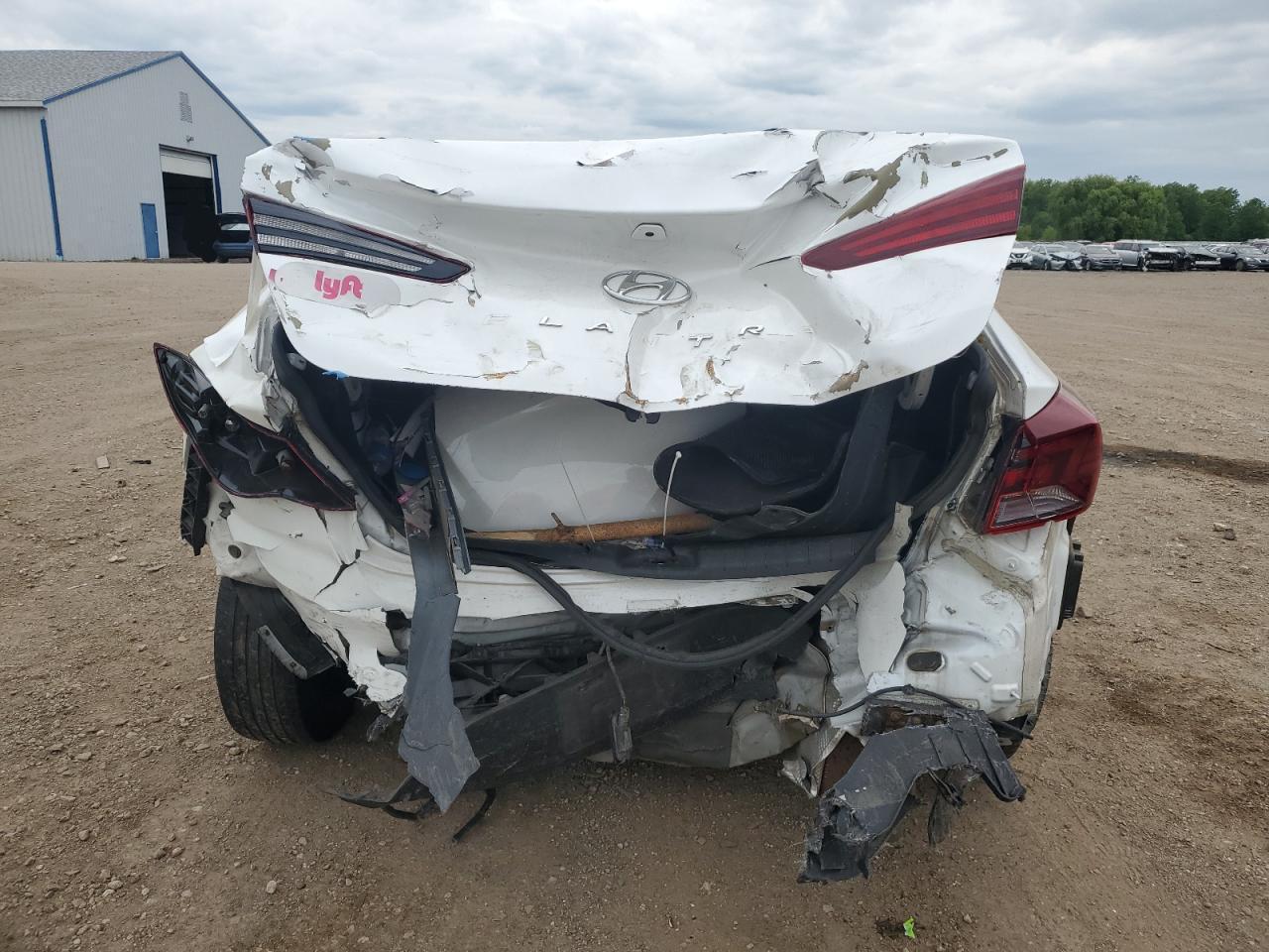 2019 Hyundai Elantra Se - Image 6