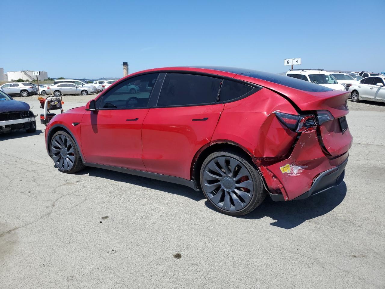 2021 Tesla Model Y - Фото 2