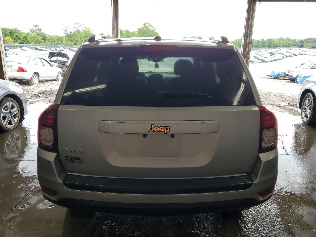 2017 Jeep Compass Sport - Image 6