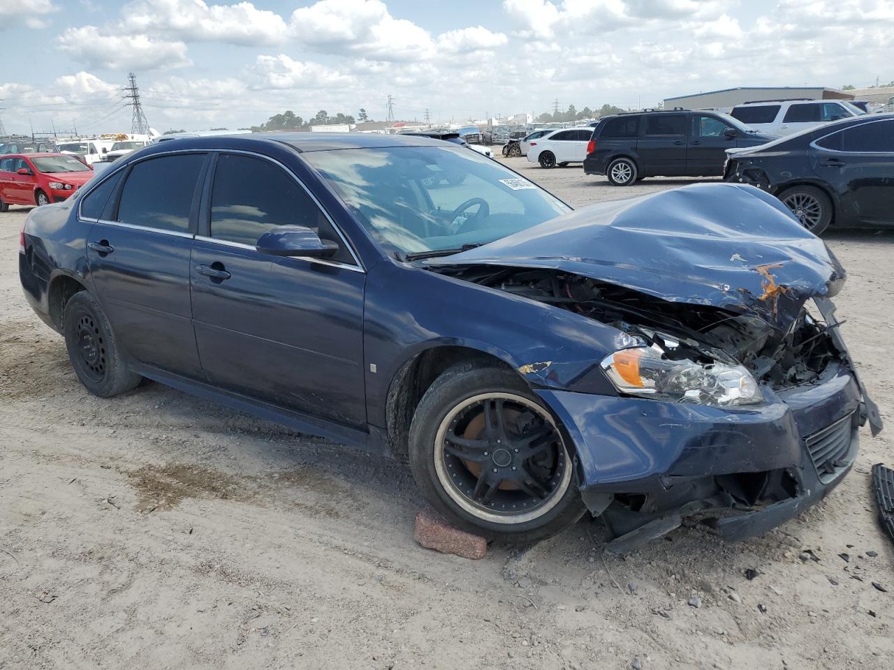 2010 Chevrolet Impala Lt - Фото 4