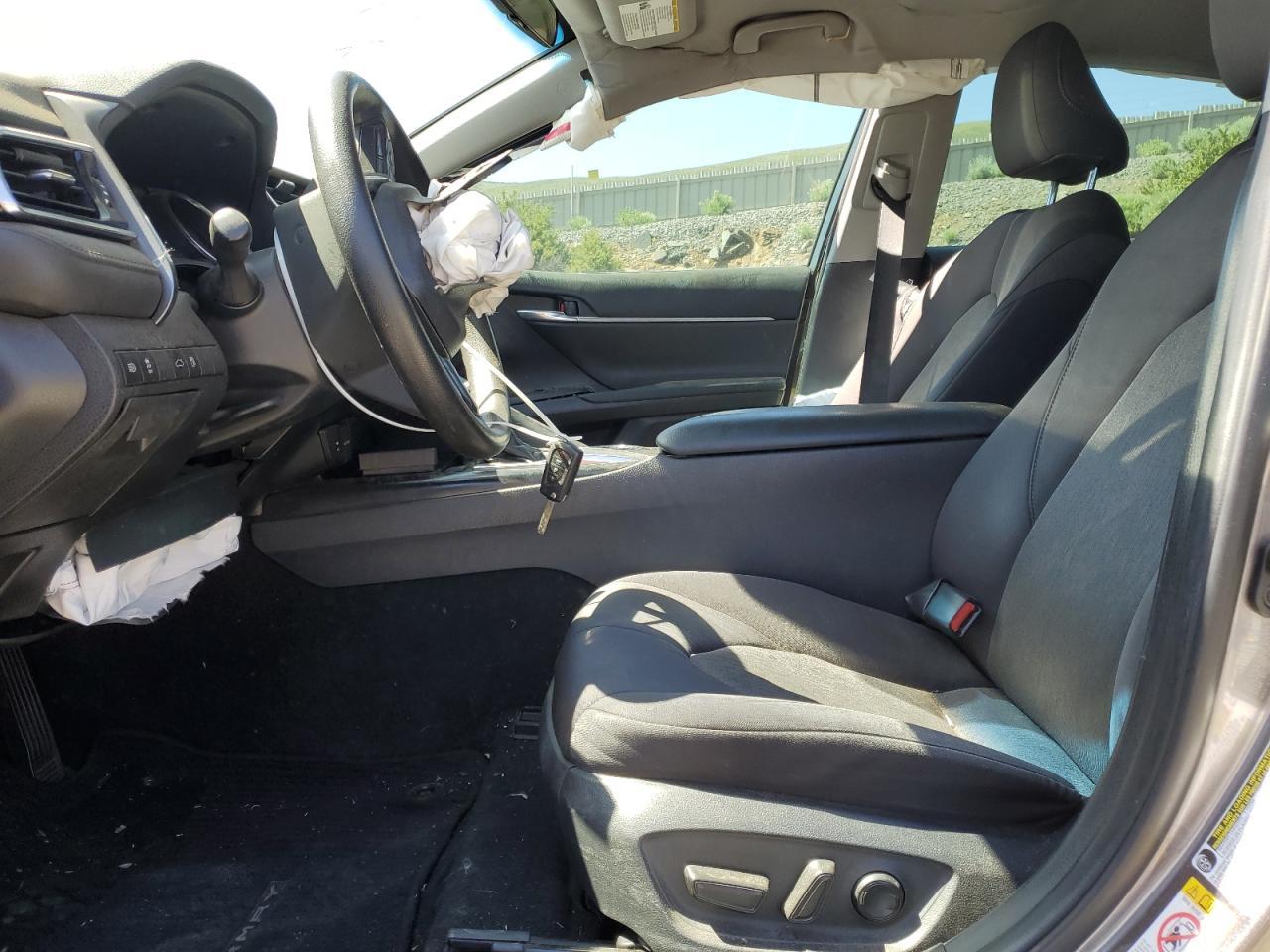 2018 Toyota Camry L - Фото 7