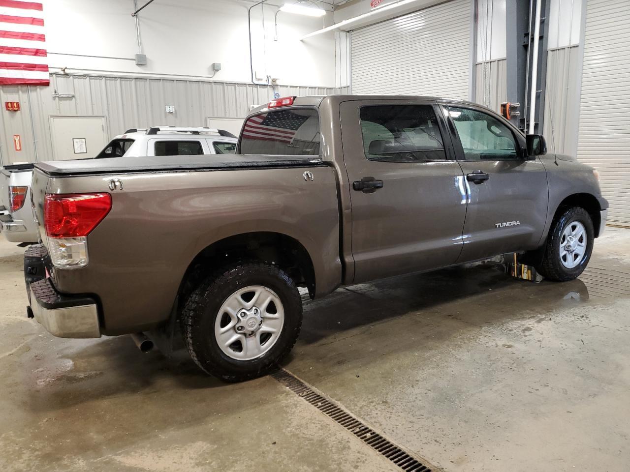 2013 Toyota Tundra Crewmax Sr5 - Фото 3