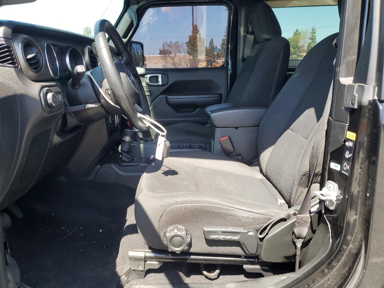 2021 Jeep Wrangler Sport - Фото 7