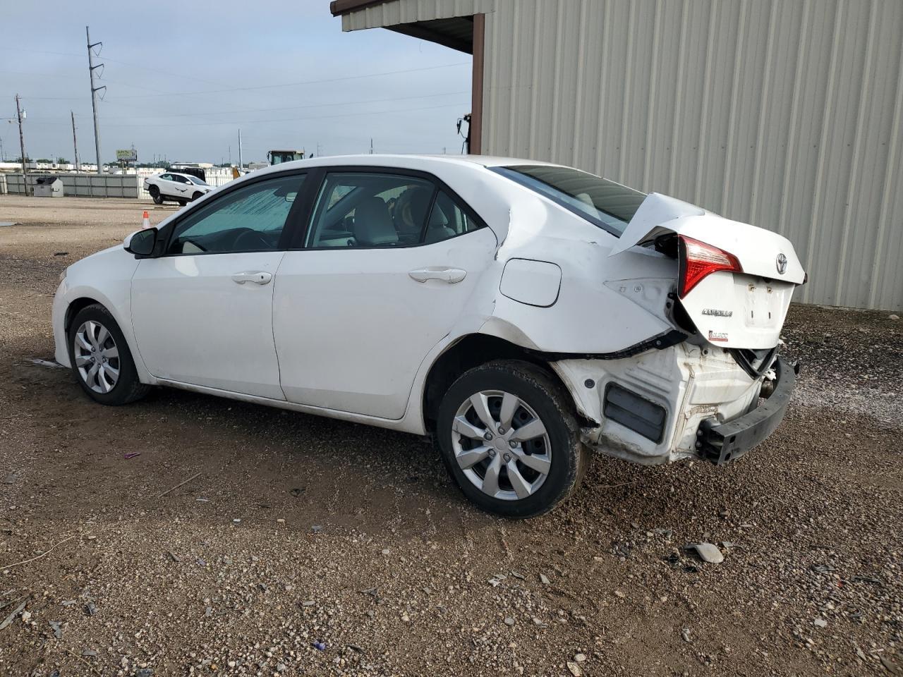 2017 Toyota Corolla L - Фото 2