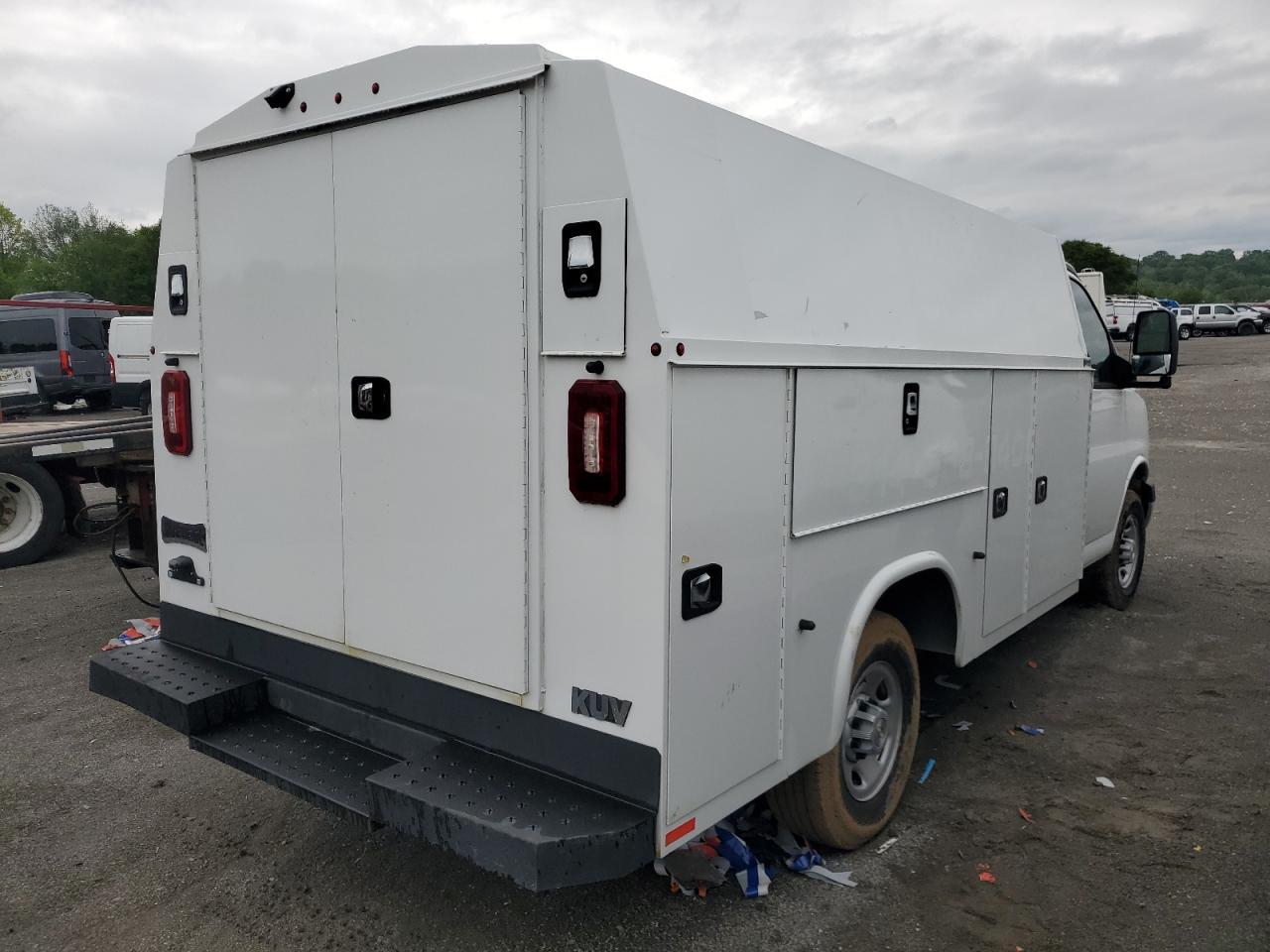 2022 Chevrolet Express G3500 - Image 3