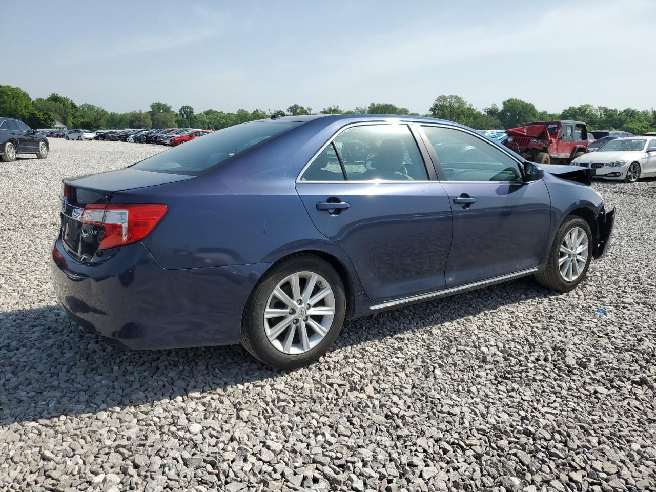 2014 Toyota Camry L - Image 3