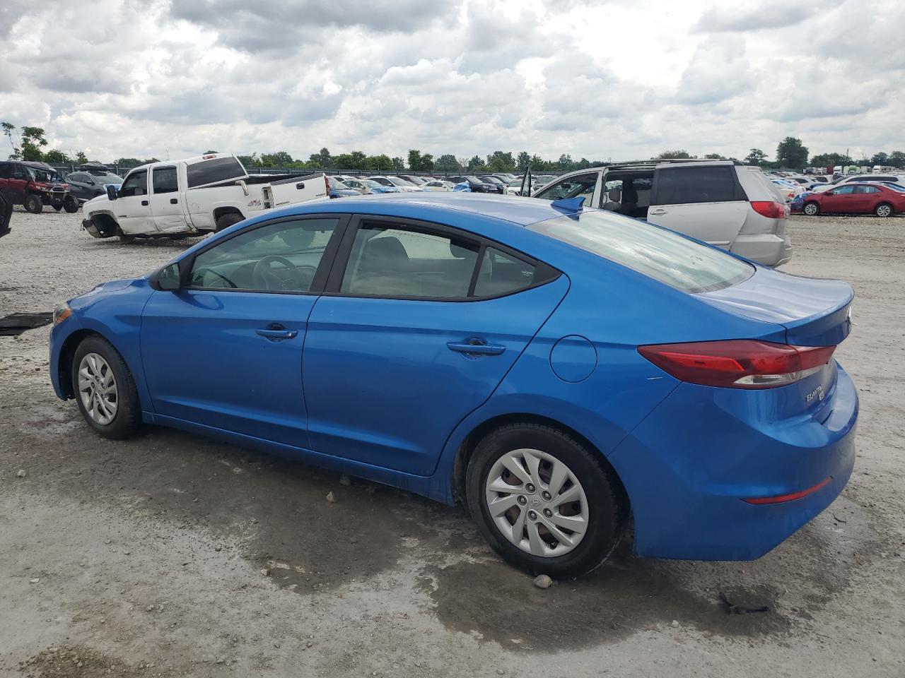 2017 Hyundai Elantra Se - Фото 2