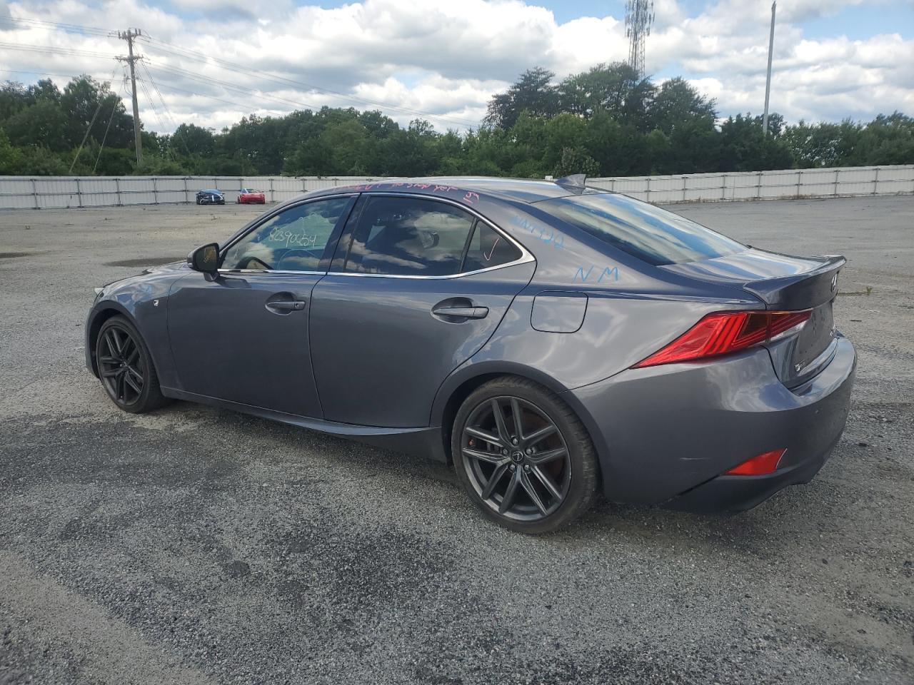 2017 Lexus Is 300 - Image 2