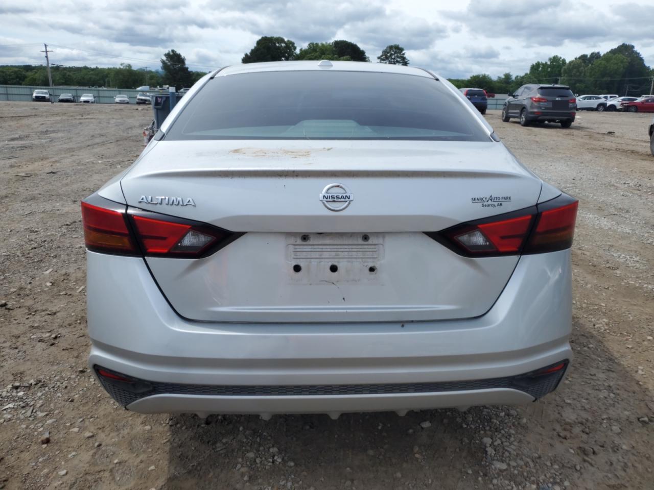 2019 Nissan Altima S - Image 6