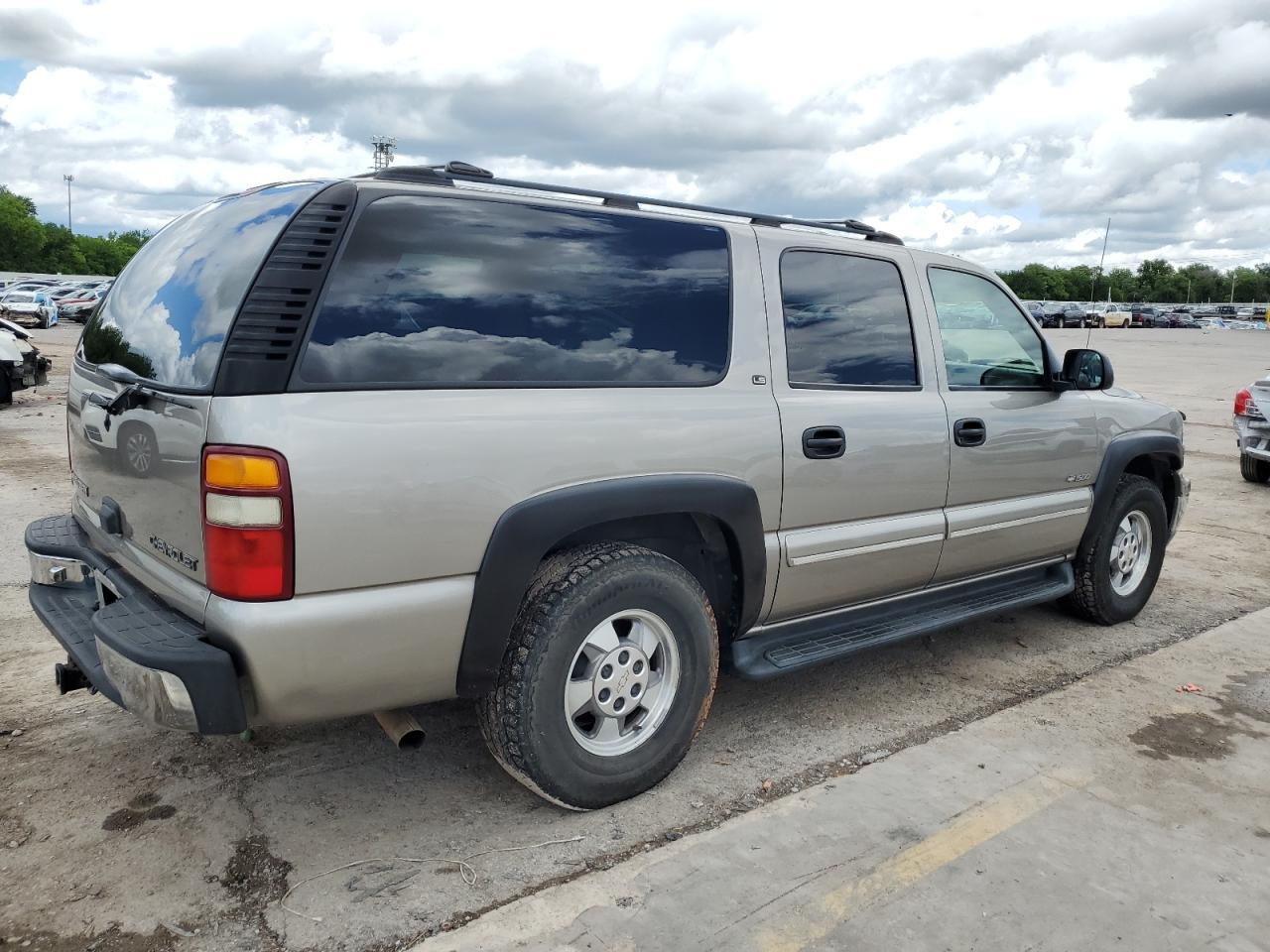2000 Chevrolet Suburban K1500 - Image 3