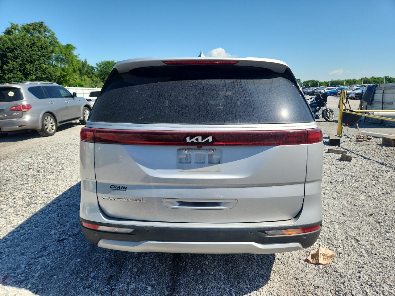 2022 Kia Carnival Lx - Фото 6