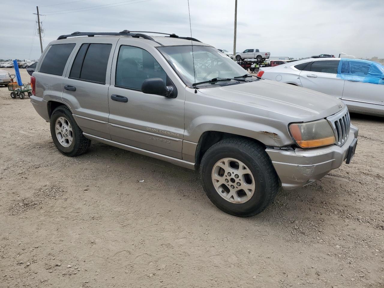 2000 Jeep Cherokee - Image 4