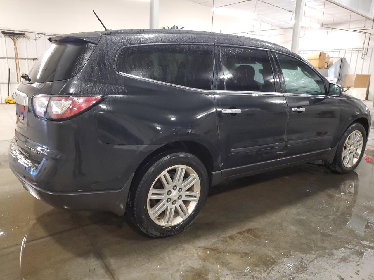 2014 Chevrolet Traverse Lt - Image 3