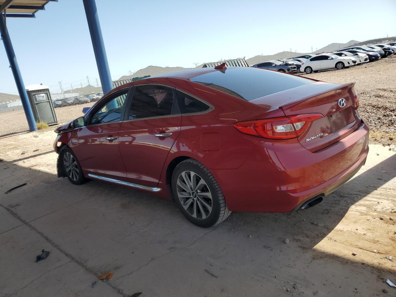 2017 Hyundai Sonata Sport - Фото 2