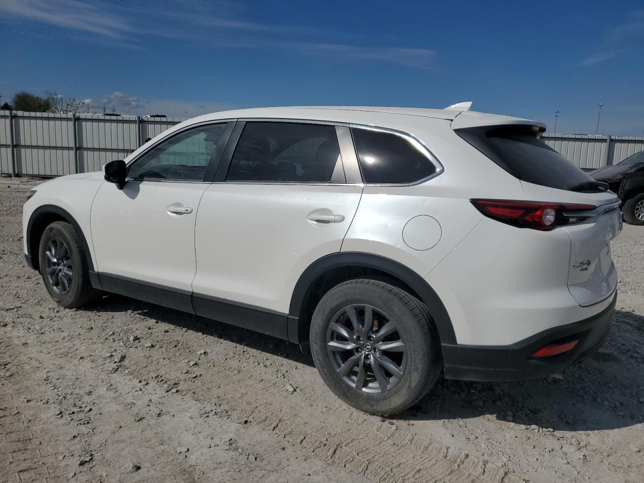 2020 Mazda Cx-9 Sport - Image 2