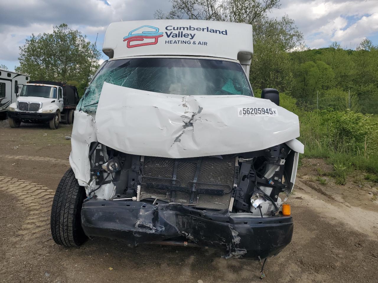 2018 Chevrolet Express G3500 - Image 5