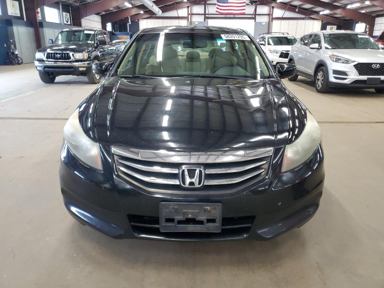 2011 Honda Accord Exl - Image 5