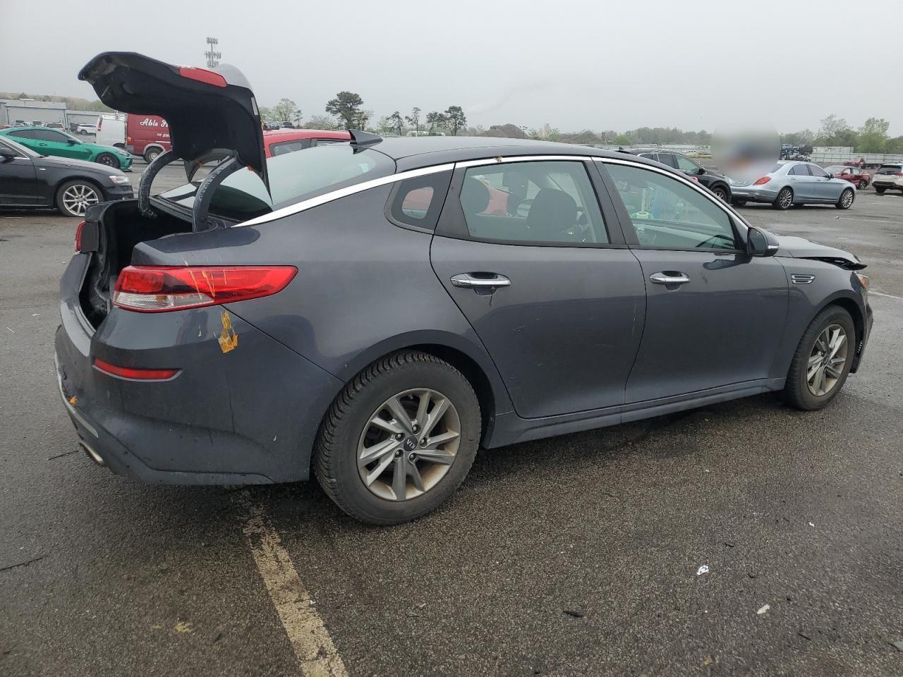 2019 Kia Optima Lx - Image 3