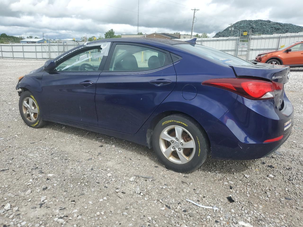 2014 Hyundai Elantra Se - Image 2