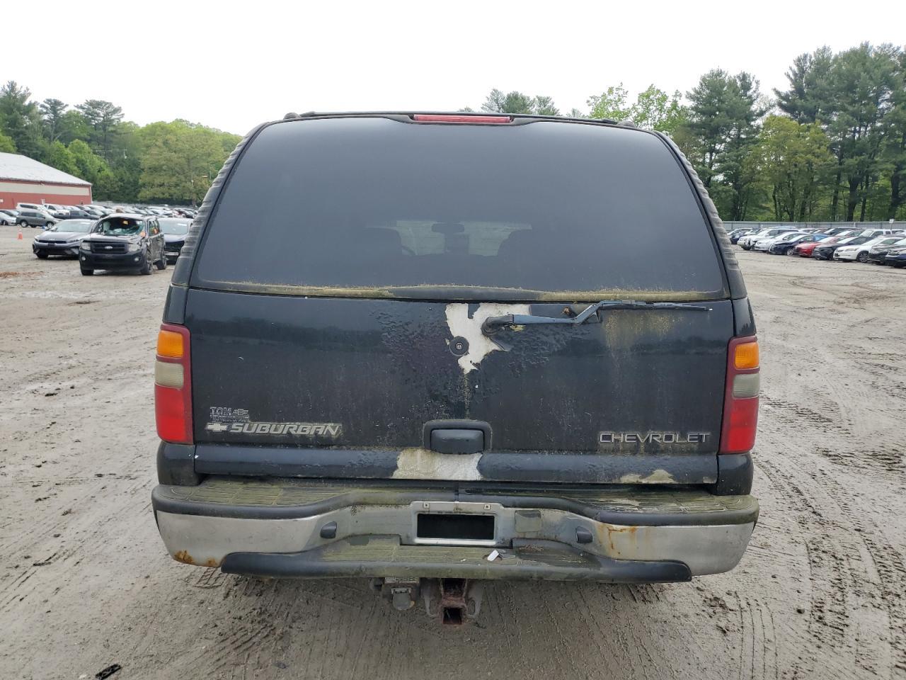 2002 Chevrolet Suburban K2500 - Image 6