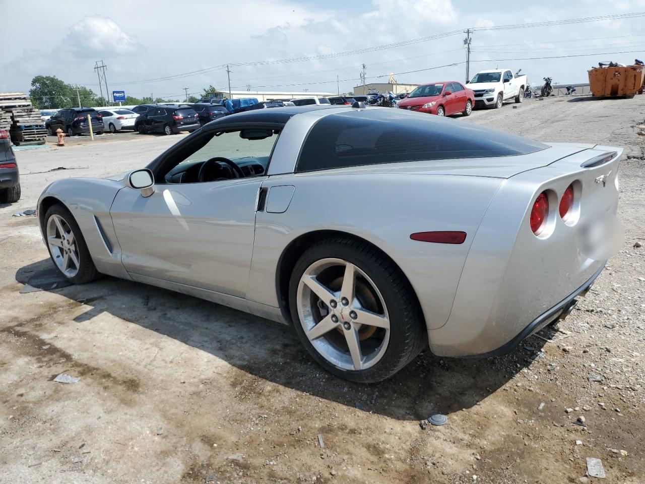2005 Chevrolet Corvette - Image 2