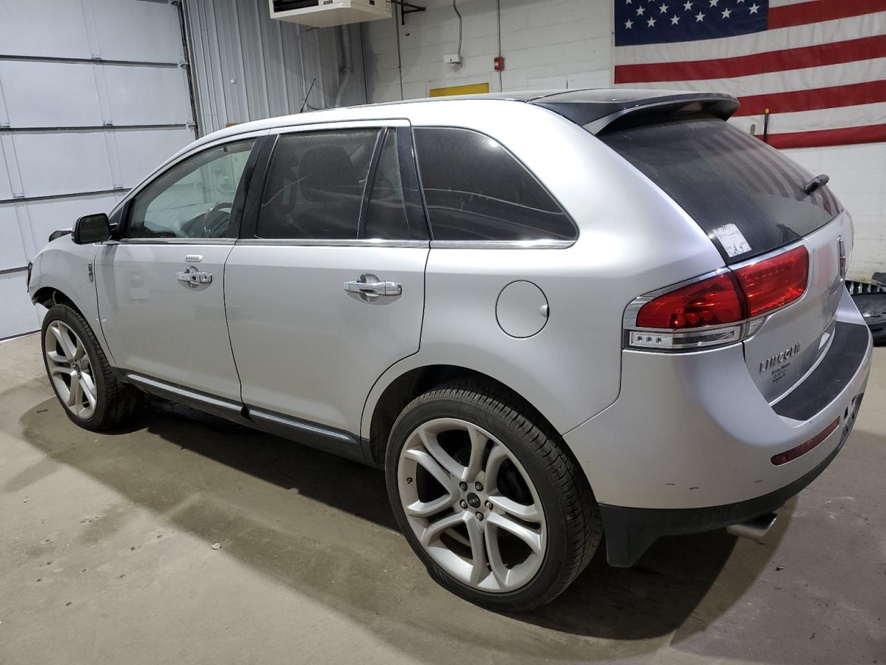 2015 Lincoln Mkx - Image 2