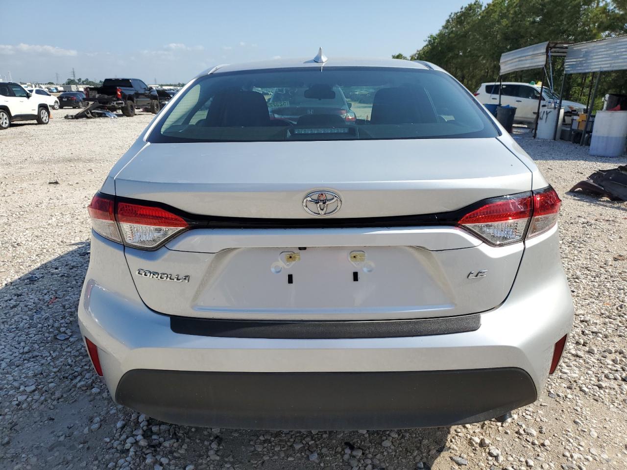 2025 Toyota Corolla Le - Фото 6