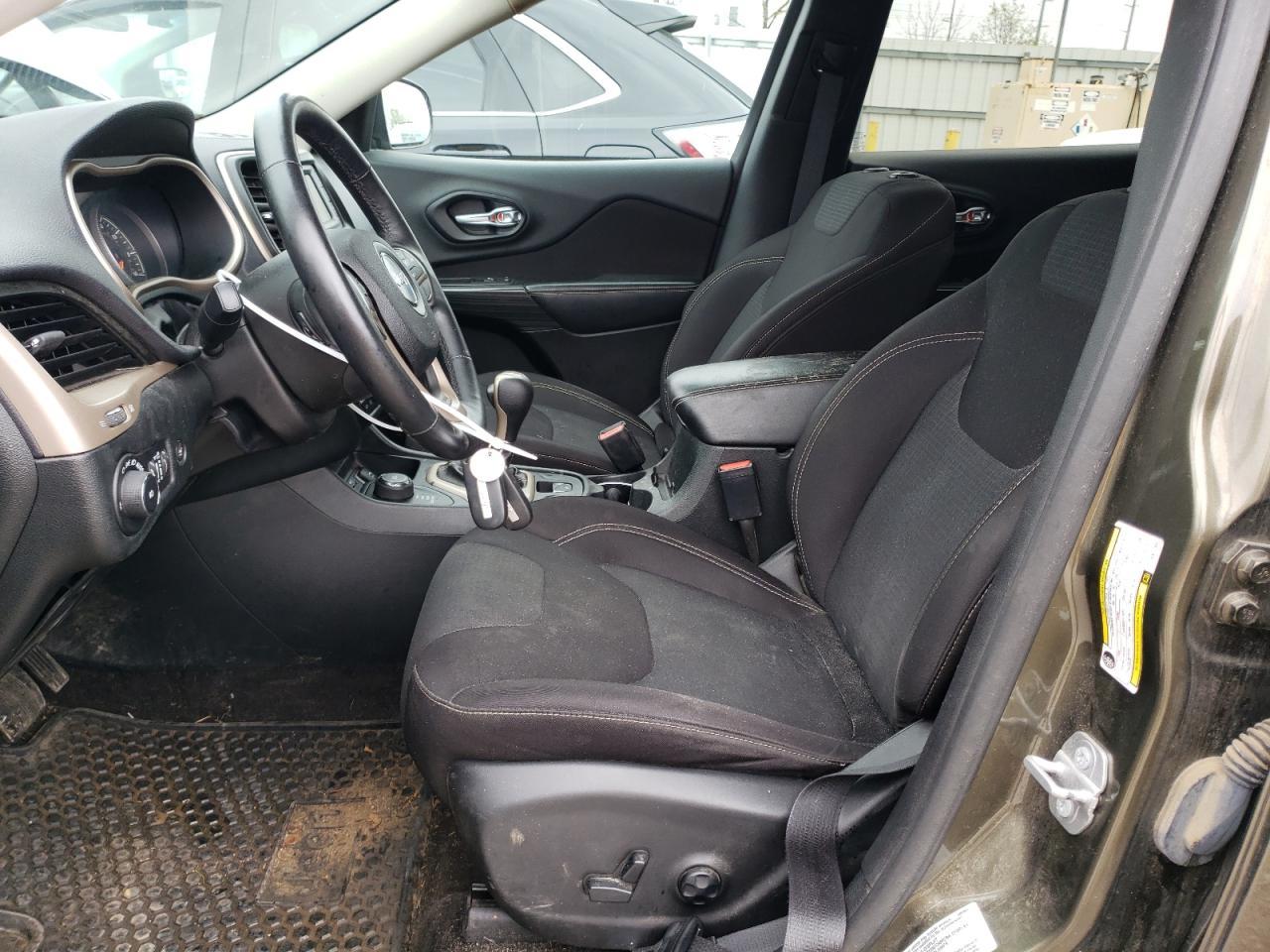 2015 Jeep Cherokee Latitude - Фото 7