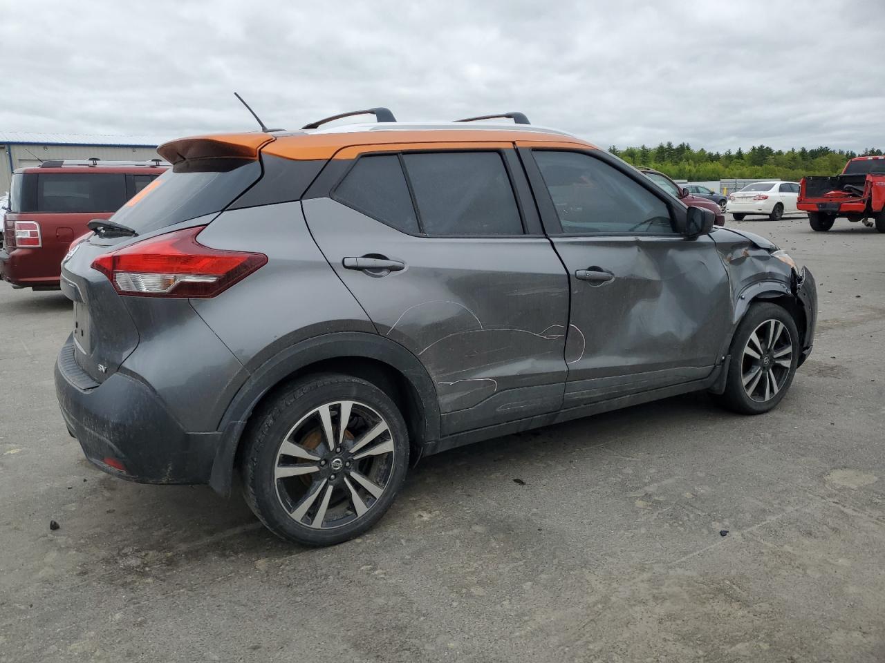2019 Nissan Kicks S - Фото 3