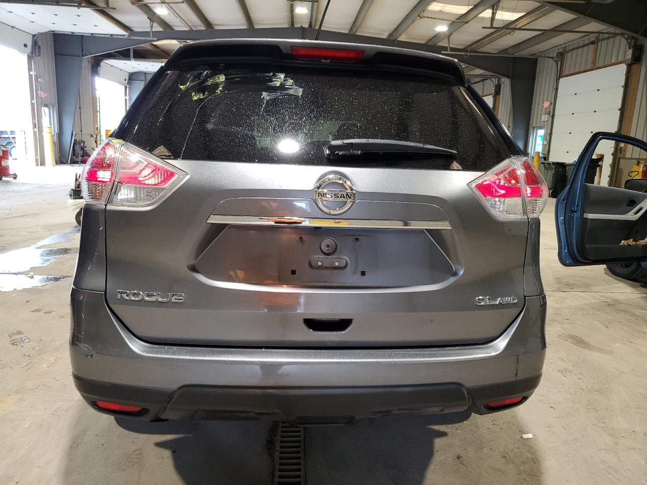 2016 Nissan Rogue S - Фото 6