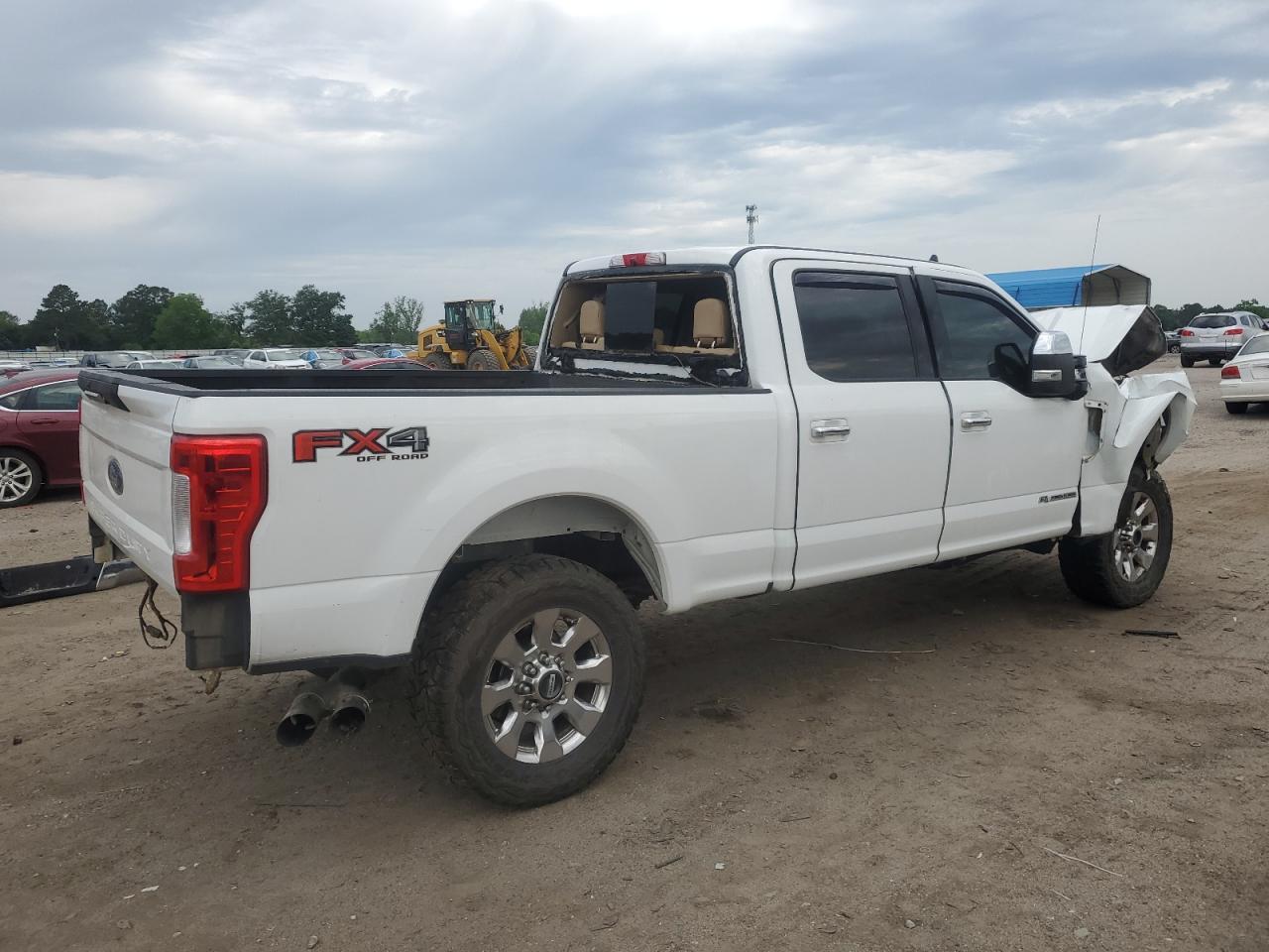 2019 Ford F250 Super Duty - Image 3