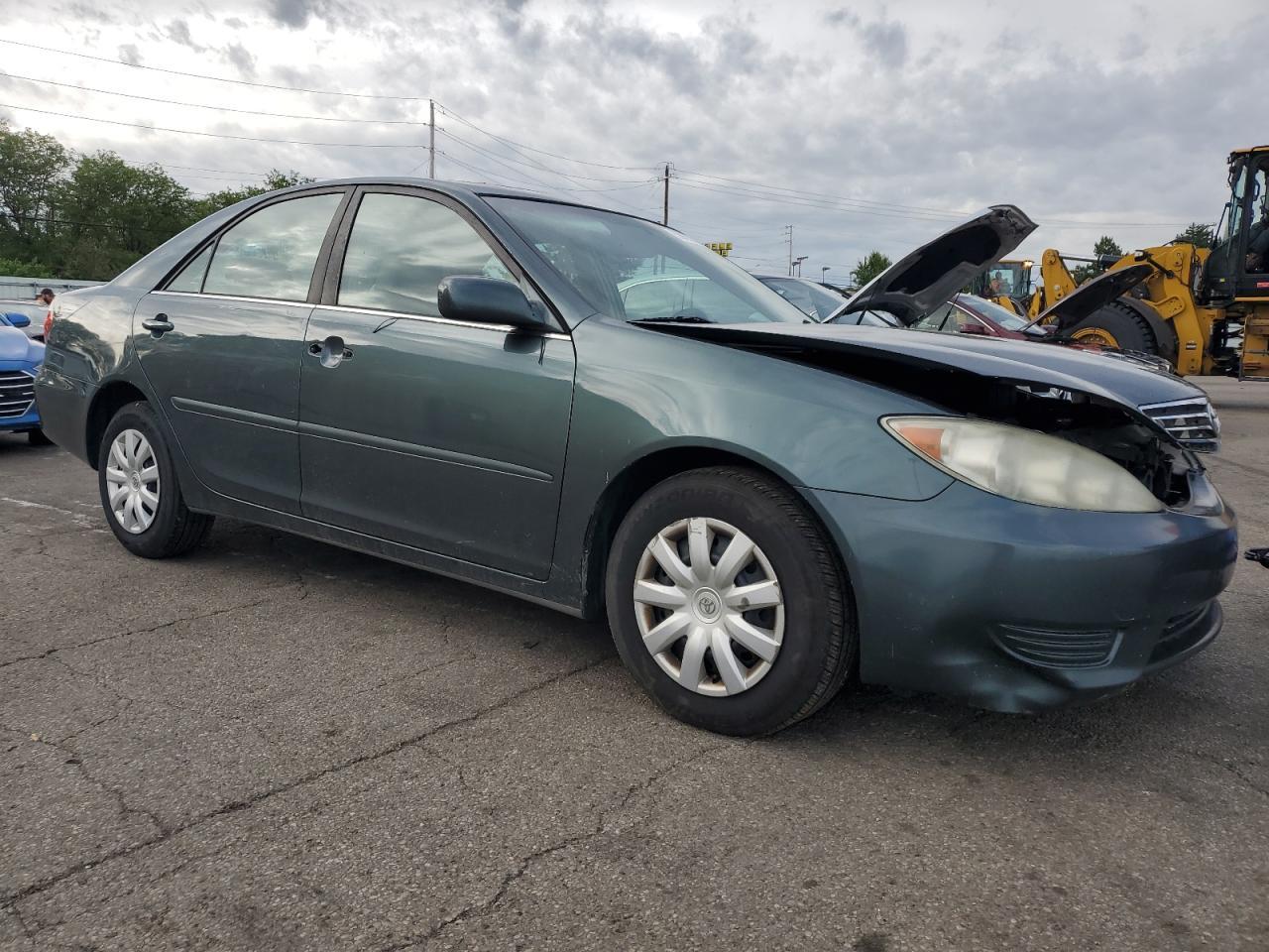 2005 Toyota Camry Le - Фото 4