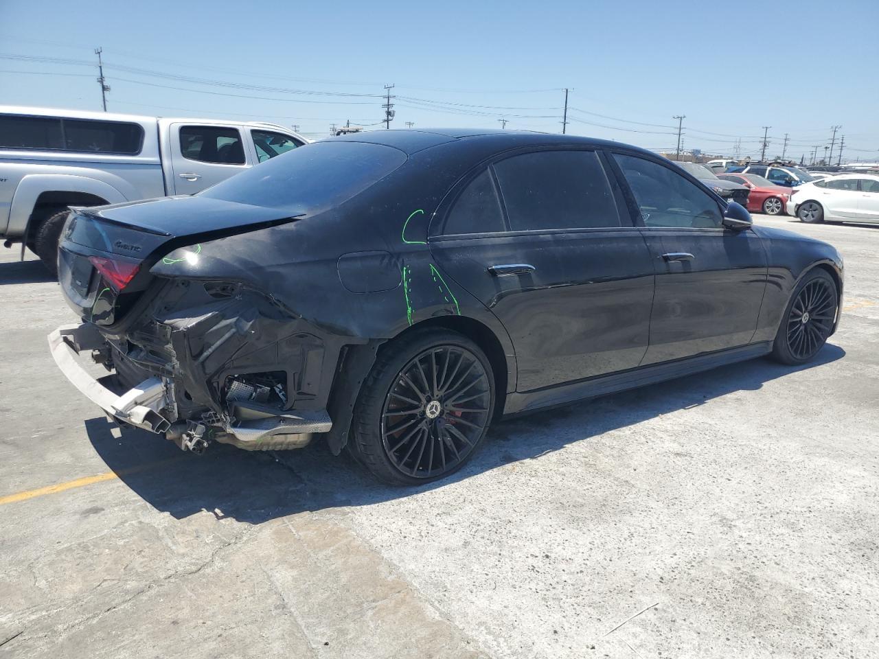 2022 Mercedes-Benz S 500 4Matic - Image 3