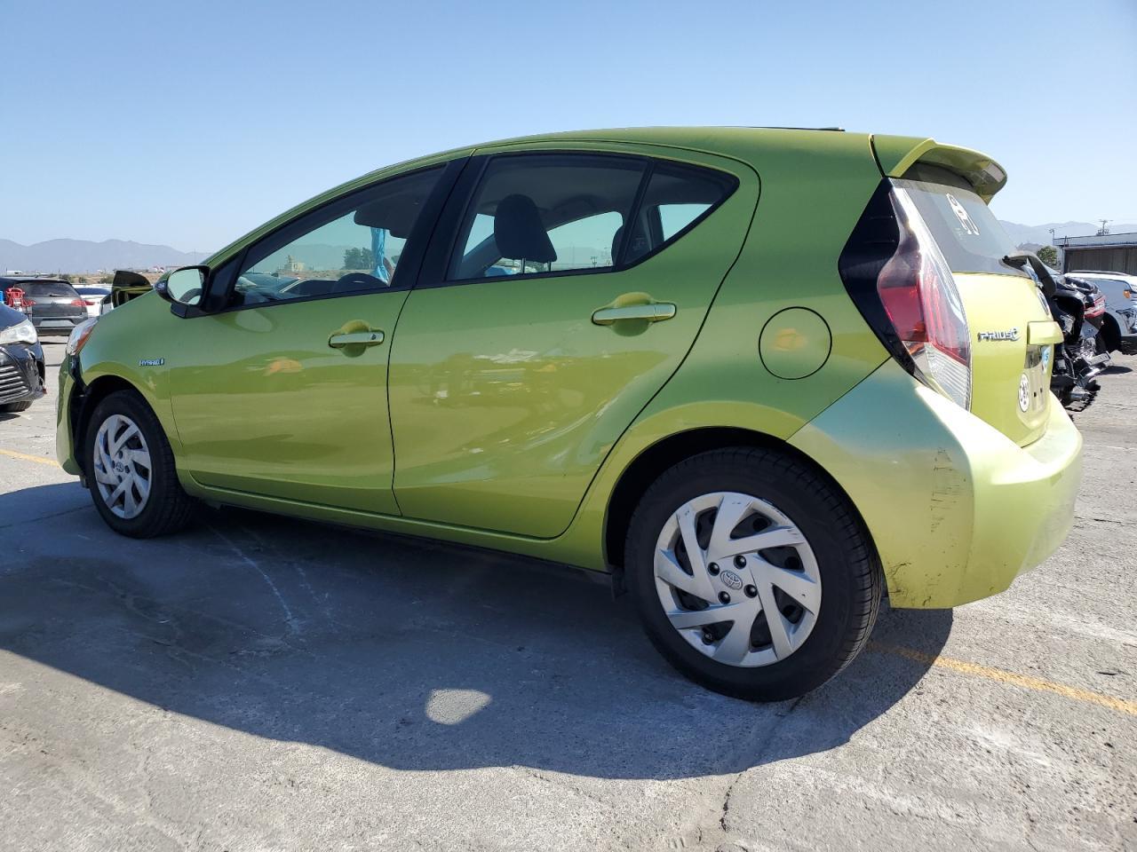 2015 Toyota Prius C - Image 2